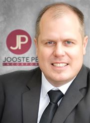 Clemens van der Walt