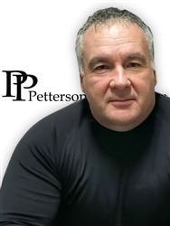 Robin  Petterson